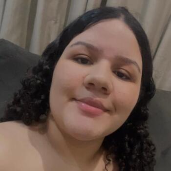 Babá Brasília: Paula cristina