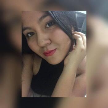 Babysitter in Pereira: Angela Maria