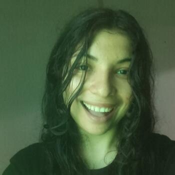 Babysitter in Fontana: Vanina