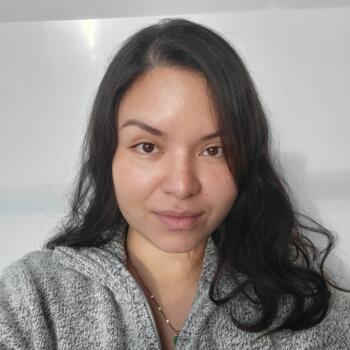 Babysitter in London: Isabella