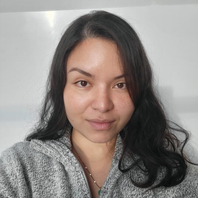 Babysitter in London: Isabella