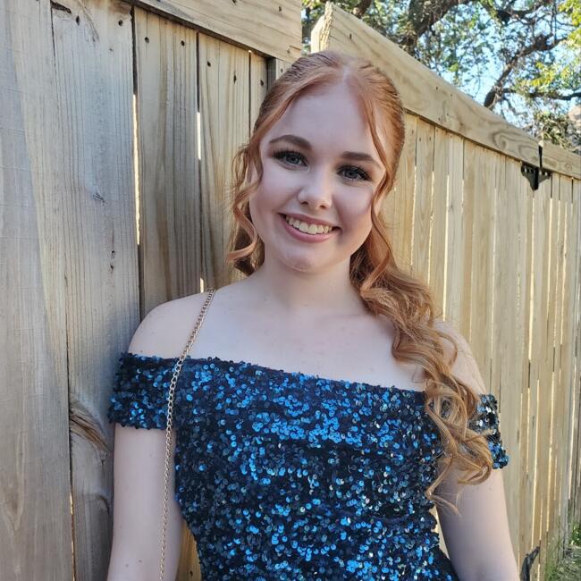 Babysitter in Lake Dallas: Emma