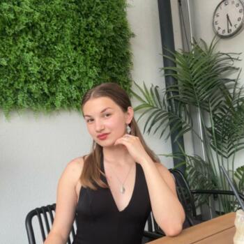 Bébiszitter Komádi területén: Anna