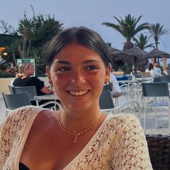 Babysitter in La Spezia: Valentina