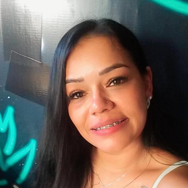Babá em Votorantim: Luciana