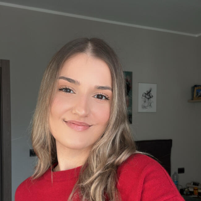 Babysitter in Nova Milanese: Daniela