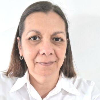 Babysitter in Buenos Aires: Jacqueline Luzardo