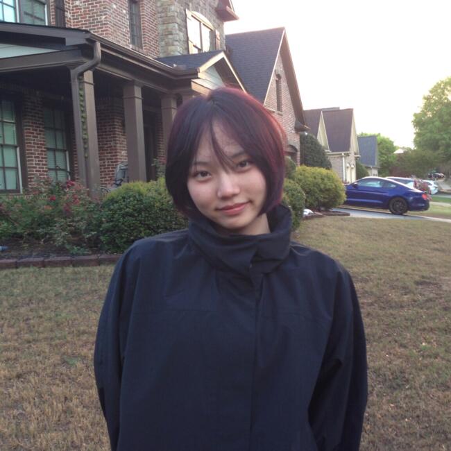 Babysitter in Suwanee: Yenna