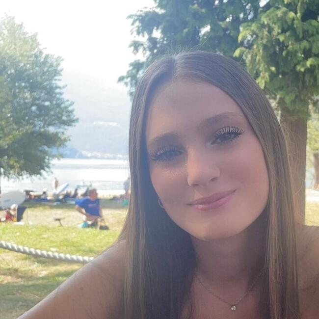 Babysitter a Rheinfelden: Angelica