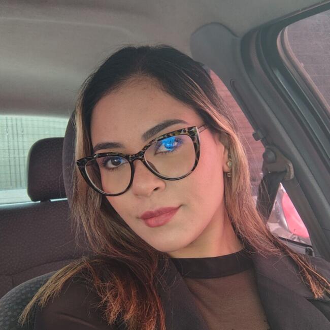 Emprego de babá em Caucaia: Bruna