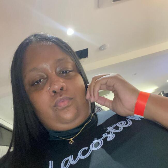 Babysitter in Santa Luzia: Raiane