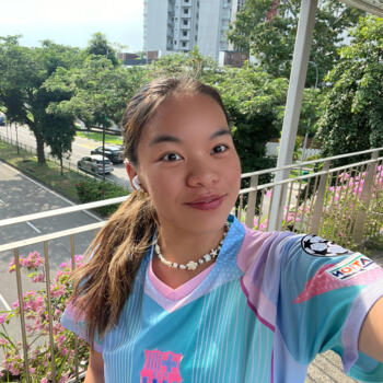 Babysitter in Singapore Island: Claire