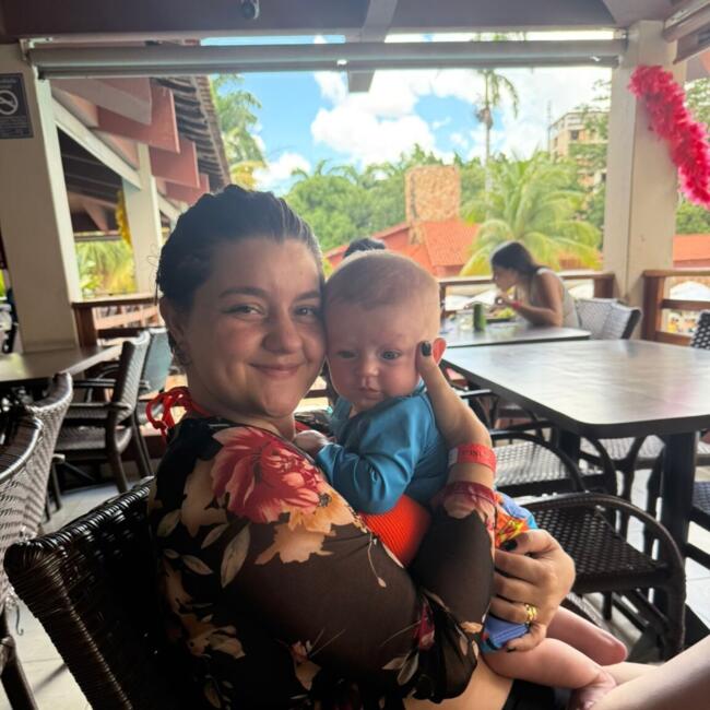 Babysitting job in Caldas Novas: Lamara