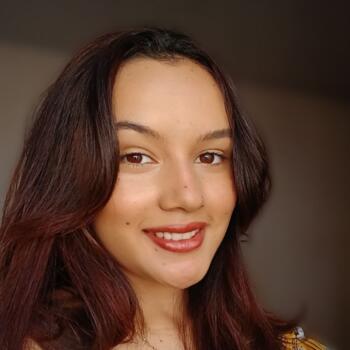 Babysitter in São Luís: Fernanda