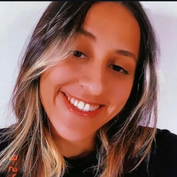 Babysitter in Amsterdam: Ana carolina