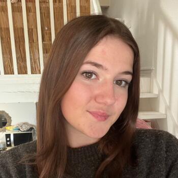 Babysitter Anglet: Louise