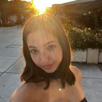 Babysitter Campegine: Iris