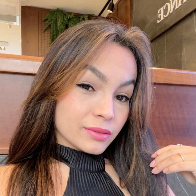 Babysitter in Balneário Camboriú: Camilly