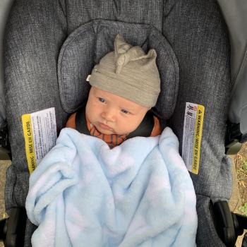 Babysitting job Auckland Airport: babysitting job Zahreen