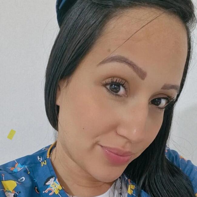 Babysitter in Medellín: Karla