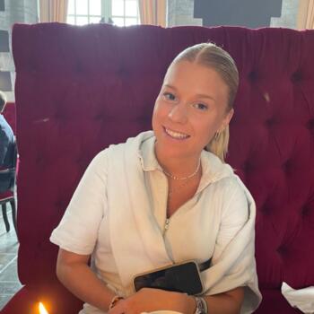 Babysitter στην περιοχή Lemesós: Coline