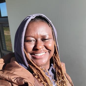 Babysitter in East London: Liyema