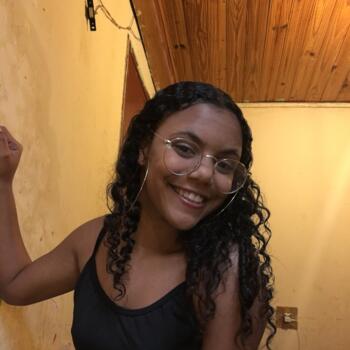 Babá em Sarandi: Joice laiane