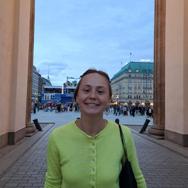 Niñera en Rubí: Jasmin