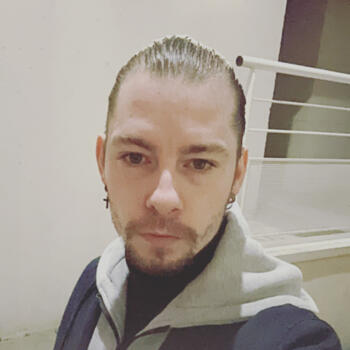 Job de garde d'enfants à Tours: job de garde d'enfants Thierry