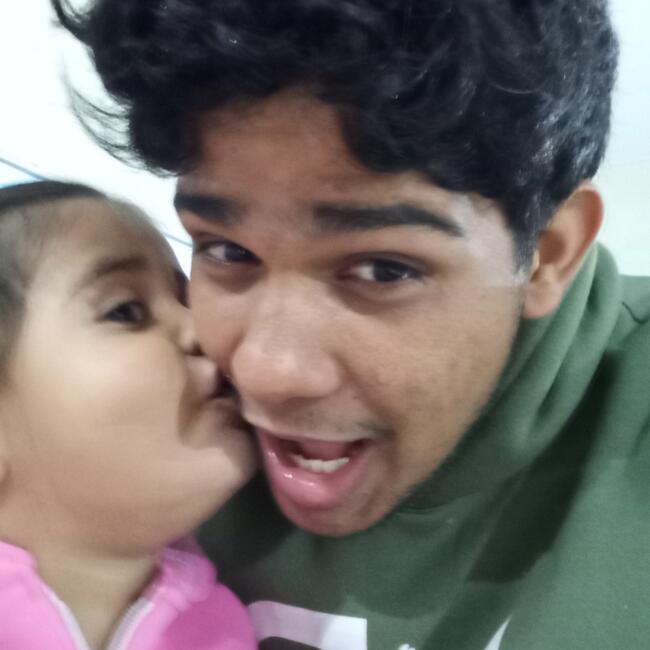 Emprego de babá em Forquilhinha: Gabriel alves vieira