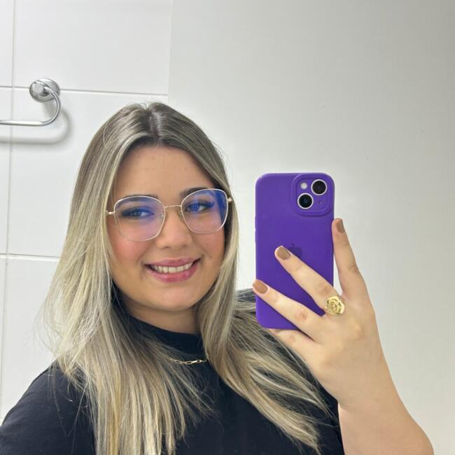 Babá em Lages: Jennifer