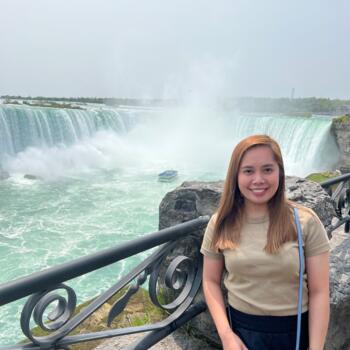 Baby-sitter Toronto: Catherine Joy