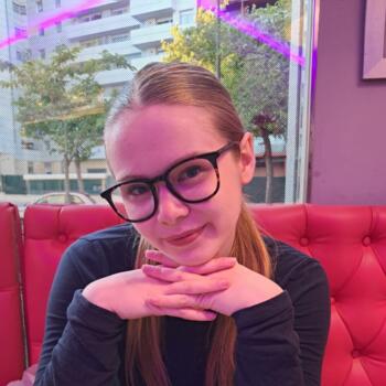 Babysitter in Valencia: Emma
