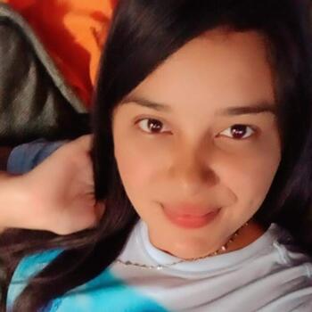 Babysitter in Panama City: Alexandra