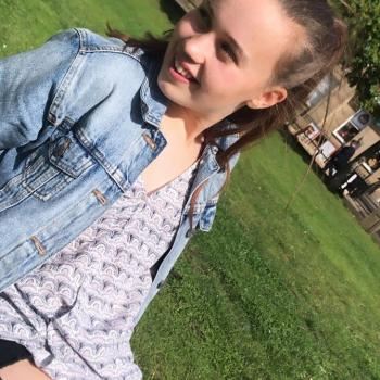 Babysitter Newcastle upon Tyne: Maia