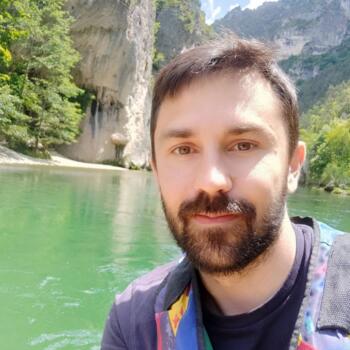 Job de garde d'enfants à Roanne: job de garde d'enfants Alexandre