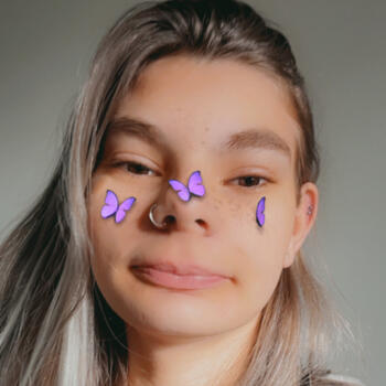 Babysitter in Angleton: Ashley