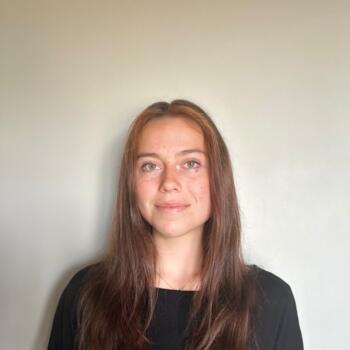 Babysitter in Clermont-Ferrand: Chloé