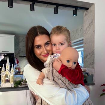 Babysitter in Čelina: Simona