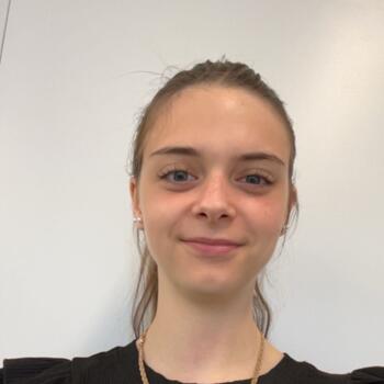 Babysitter Touffréville: Amelia