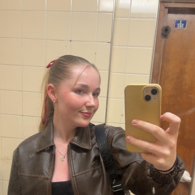 Babysitter in Peterborough: Katie