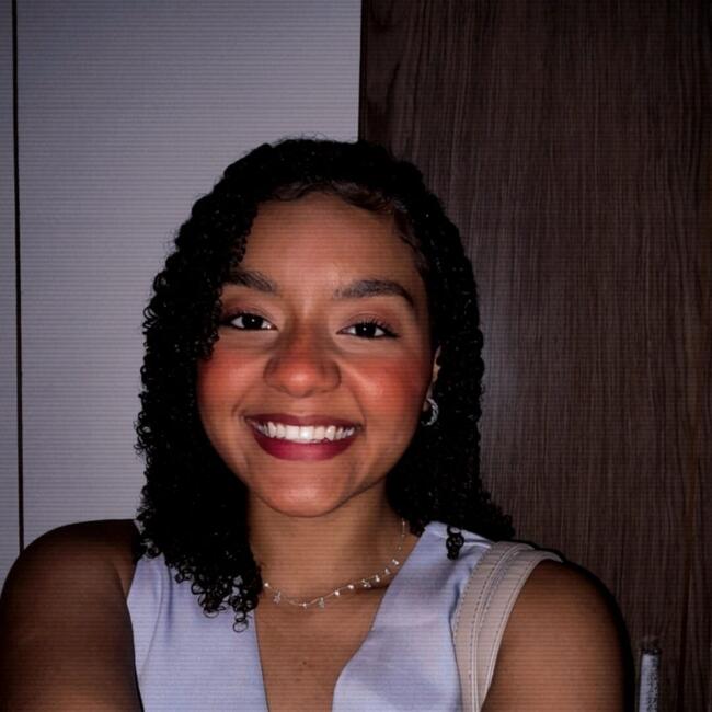 Babysitter in Vitória da Conquista: Beatriz Sthefane