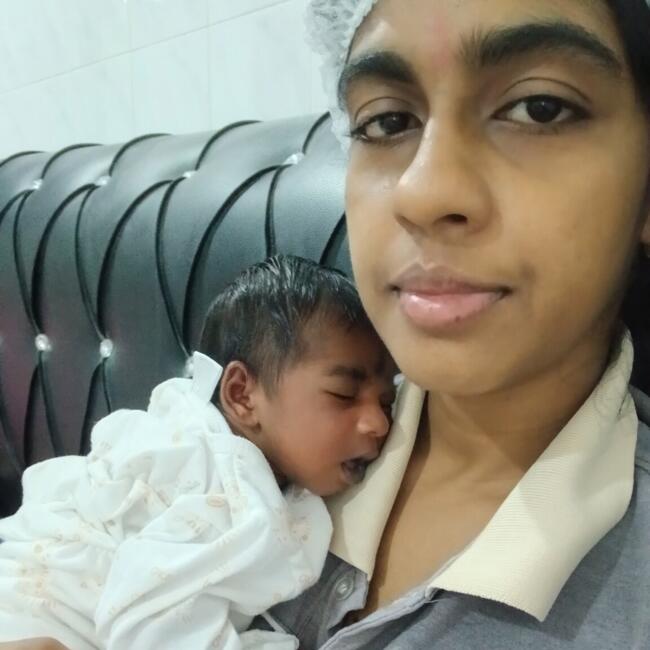 Babysitter in Johor Bahru: Amu