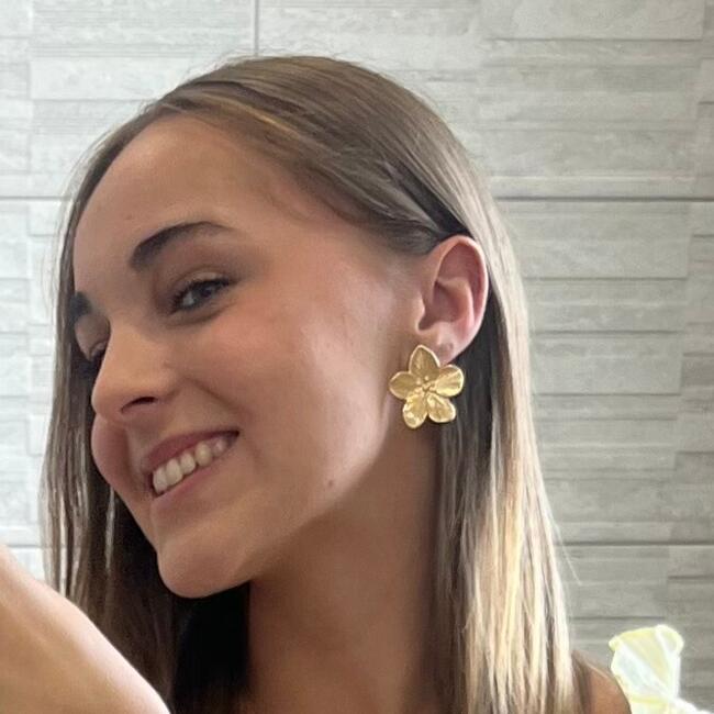 Babysitter in Neuves-Maisons: Elisa