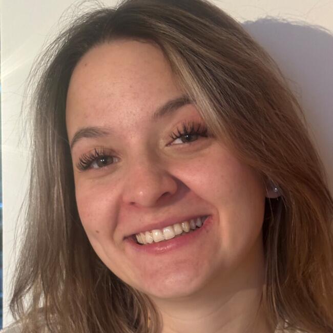 Babysitter in Muntelier: Letizia