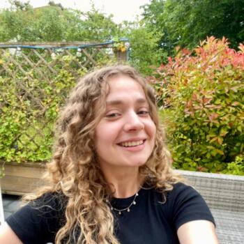 Babysitter in Fouches: Camille