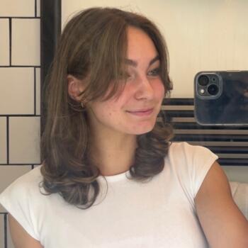 Babysitter in Paris: Louise