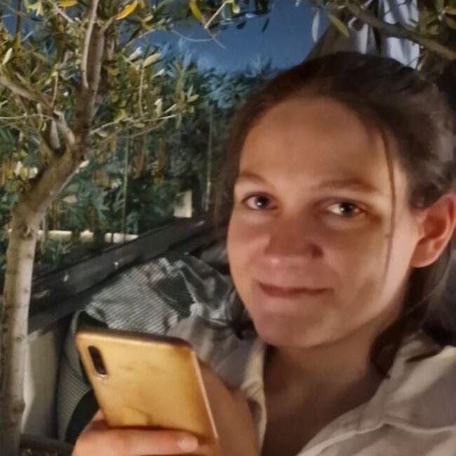 Babysitter στην περιοχή Κομοτηνή: Χρύσα