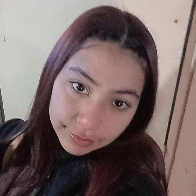 Babysitter in Pilar: Priscila