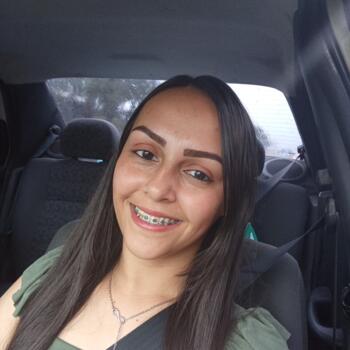 Babysitter in Nova Hartz: Catiele